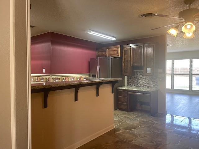 700 Northridge St, Angleton, TX 77515 - photo 4