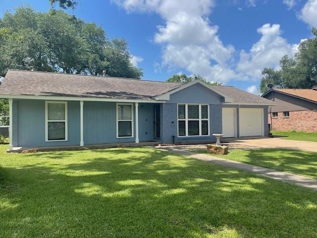 700 Northridge St, Angleton, TX 77515 - photo 1