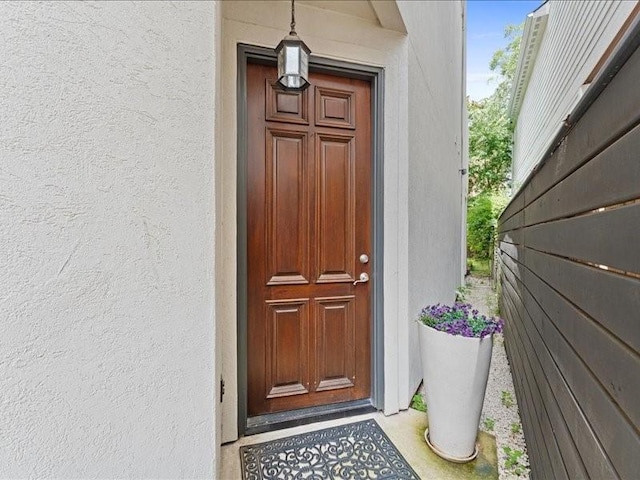 405 Reinerman St, Houston, TX 77007 - entrance to property featuring stucco siding