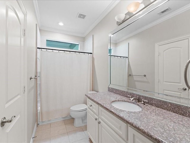 405 Reinerman St, Houston, TX 77007 - full bath featuring vanity, crown molding, tile patterned floors, shower / bath combo with shower curtain, and recessed lighting