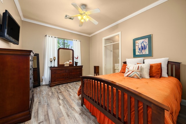 13722 Vinery Ln, Cypress, TX 77429 - bedroom with light wood-style floors, crown molding, and ceiling fan