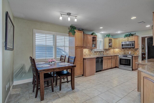 2222 Seven Oaks Dr, Kingwood, TX 77339 - photo 17