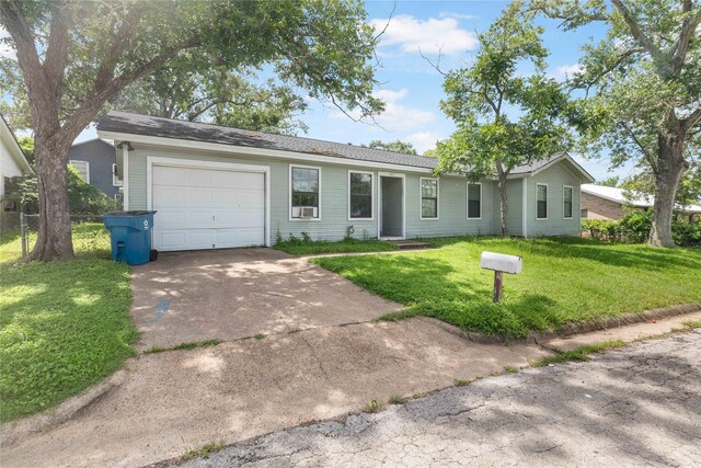 411 N Baron St, Bellville, TX 77418 - photo 1