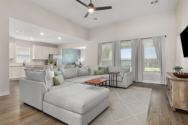13709 Gaff Rig Dr, Texas City, TX 77510 - photo 1