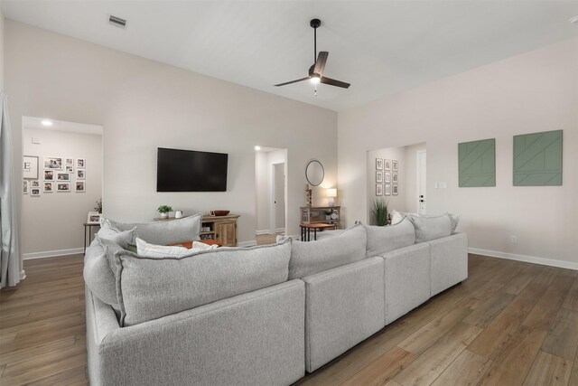 13709 Gaff Rig Dr, Texas City, TX 77510 - living area featuring wood finished floors and ceiling fan