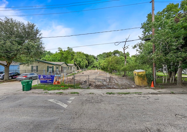 6525 De Priest St, Houston, TX 77091