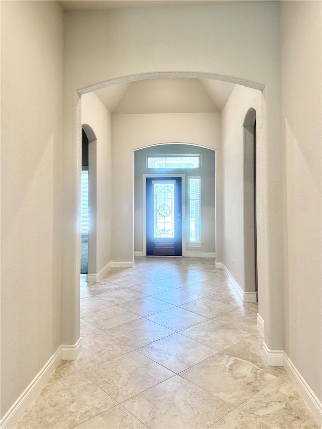 29018 Pinnacle Ridge Dr, Katy, TX 77494 - foyer entrance featuring arched walkways and baseboards