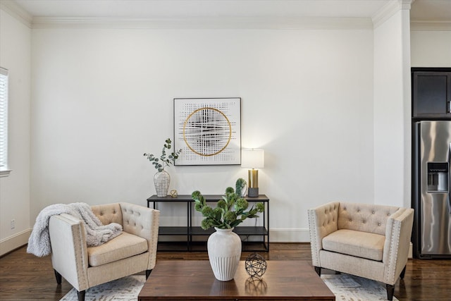 1124 W 24th St Unit B, Houston, TX 77008 - living area featuring wood finished floors and ornamental molding