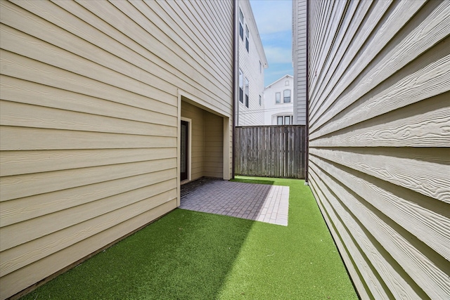 1124 W 24th St Unit B, Houston, TX 77008 - view of yard with a patio