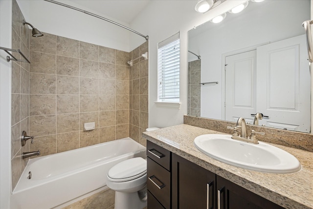 1124 W 24th St Unit B, Houston, TX 77008 - bathroom featuring vanity and shower / bath combination