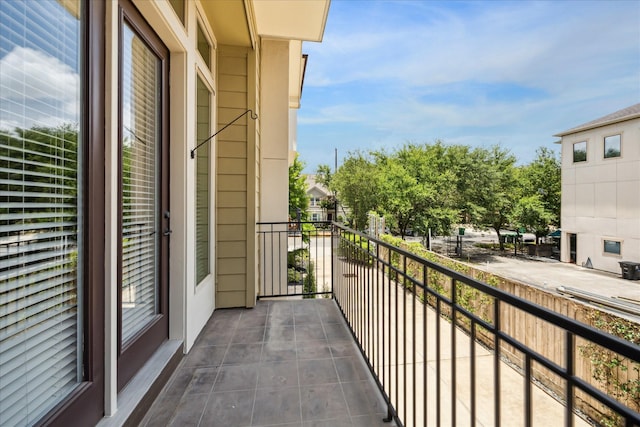 1124 W 24th St Unit B, Houston, TX 77008 - view of balcony