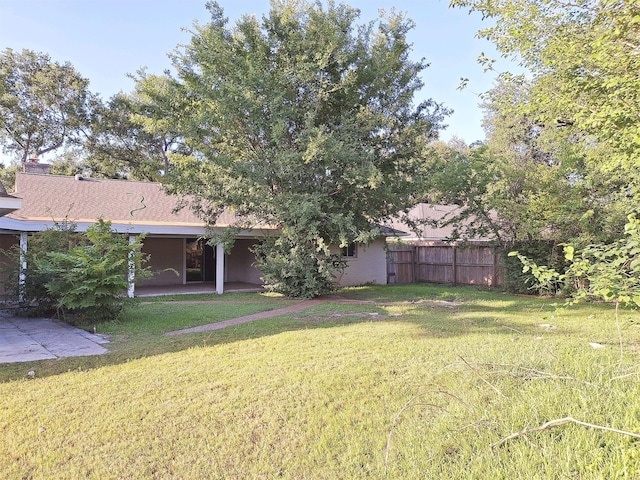 7807 Bellerive Dr, Houston, TX 77036 - view of yard with a patio