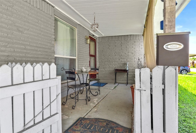 826 Ivyhollow Dr, Channelview, TX 77530 - view of patio / terrace
