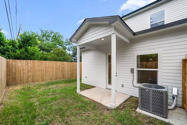 4937 Southwind St, Houston, TX 77033 - photo 28