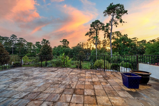 6 Kings Lake Estates Blvd, Kingwood, TX 77346 - view of patio featuring view of wooded area