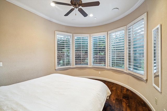 6 Kings Lake Estates Blvd, Kingwood, TX 77346 - bedroom with ornamental molding, a textured wall, a ceiling fan, and recessed lighting