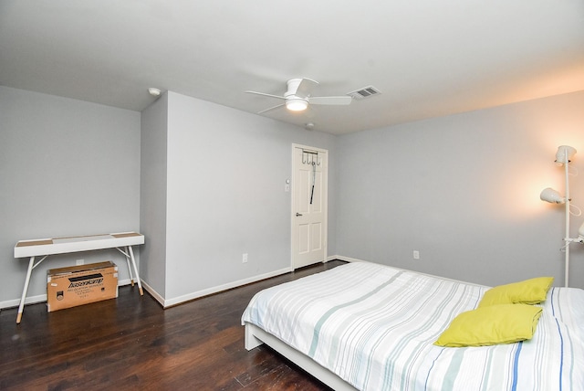 327 Cinnamon Oak Ln, Houston, TX 77079 - bedroom featuring wood finished floors and a ceiling fan