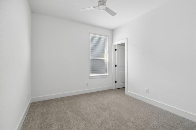 3219 Brewster St, Houston, TX 77026 - unfurnished room featuring carpet flooring and a ceiling fan