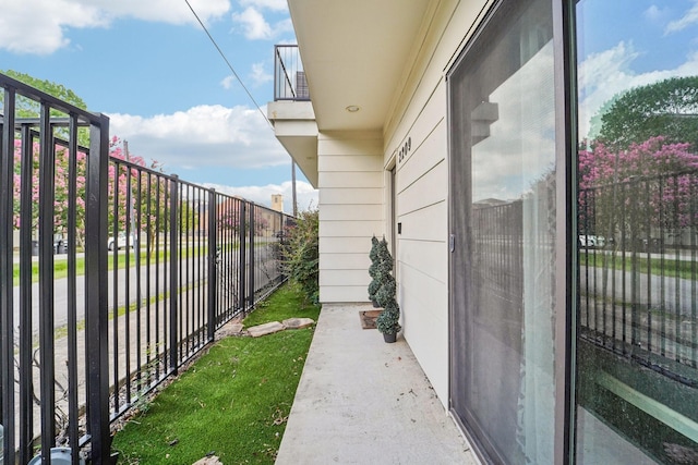 2209 Bastrop St, Houston, TX 77003 - view of yard