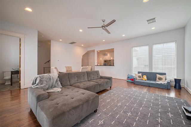 5307 Nett St Unit C, Houston, TX 77007 - living room featuring ceiling fan, wood finished floors, and recessed lighting
