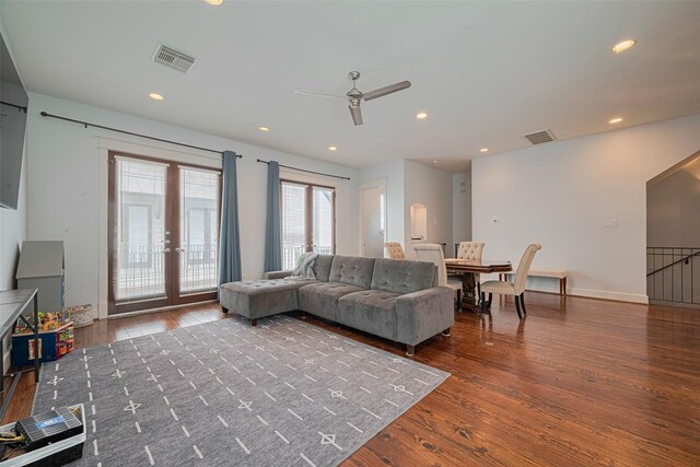 5307 Nett St Unit C, Houston, TX 77007 - living area with wood finished floors, ceiling fan, and recessed lighting