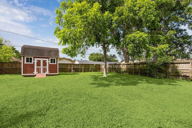 3006 Hartwick Rd, Houston, TX 77093 - fenced backyard featuring a shed