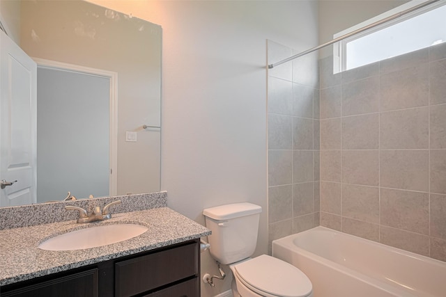 915 Lakeland Cir, Rosharon, TX 77583 - bathroom featuring vanity and shower / bathtub combination