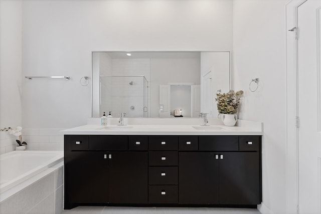 1211 Bonner St, Houston, TX 77007 - full bath featuring a shower stall, double vanity, and a garden tub