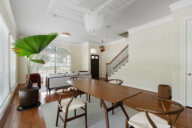9103 Creekstone Lake Dr, Houston, TX 77054 - office space with wood finished floors, ornamental molding, and a chandelier