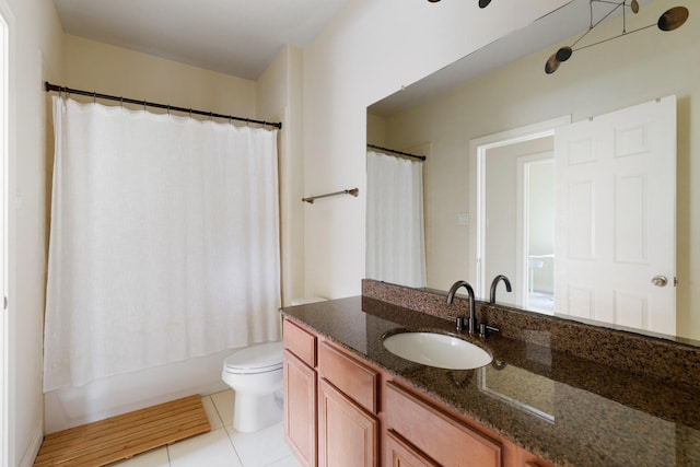 9103 Creekstone Lake Dr, Houston, TX 77054 - full bathroom featuring vanity, tile patterned floors, and shower / tub combo