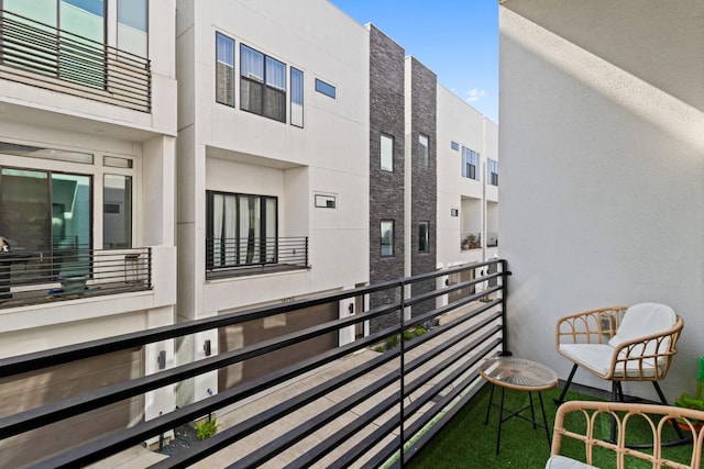 1617 Wheeler St Unit C, Houston, TX 77004 - view of balcony