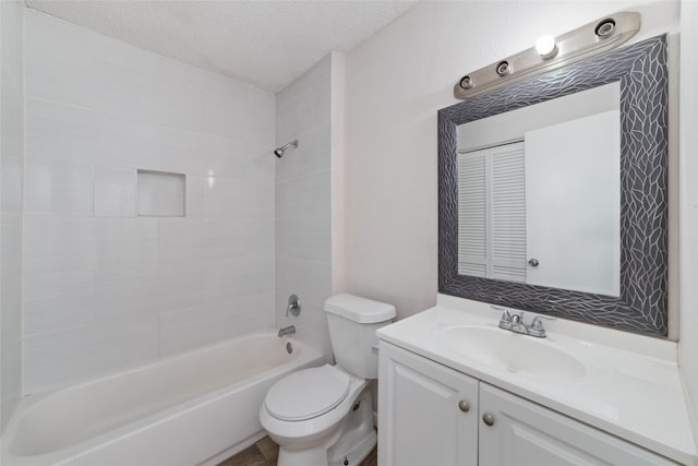 12606 Wellington Park Dr, Houston, TX 77072 - full bath with vanity, a textured ceiling, and bathtub / shower combination