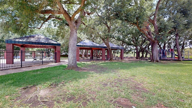 202 Oak Creek Cir, League City, TX 77573