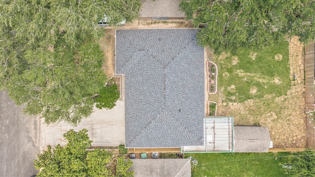 5425 Viking Dr, Houston, TX 77092 - aerial view of property and surrounding area