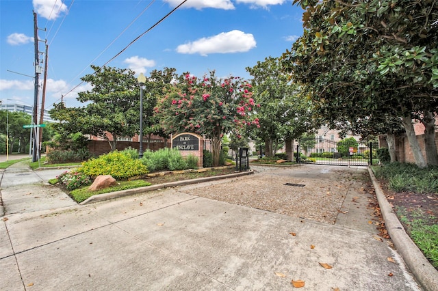 1107 Enclave Sq E, Houston, TX 77077 - photo 4