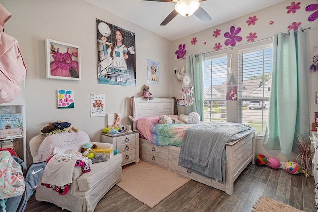 12118 Enclave Ct, Santa Fe, TX 77510 - bedroom with wood finished floors and a ceiling fan
