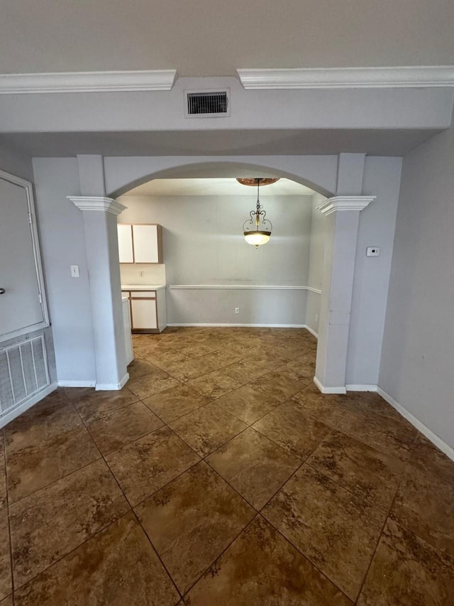 6289 Wilcrest Dr Unit 7101, Houston, TX 77072 - empty room featuring arched walkways and crown molding