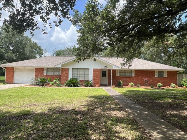 1106 Chapel Ln, El Campo, TX 77437 - photo 31