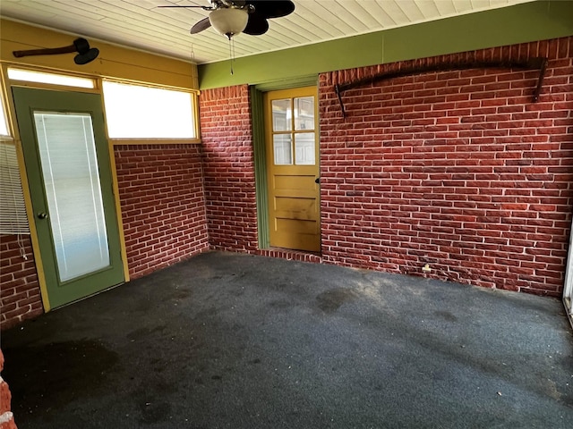 826 Kentucky St, Deer Park, TX 77536 - unfurnished sunroom with a ceiling fan