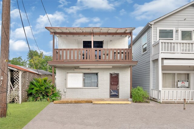 311 Grand Ave, Bacliff, TX 77518 - photo 11