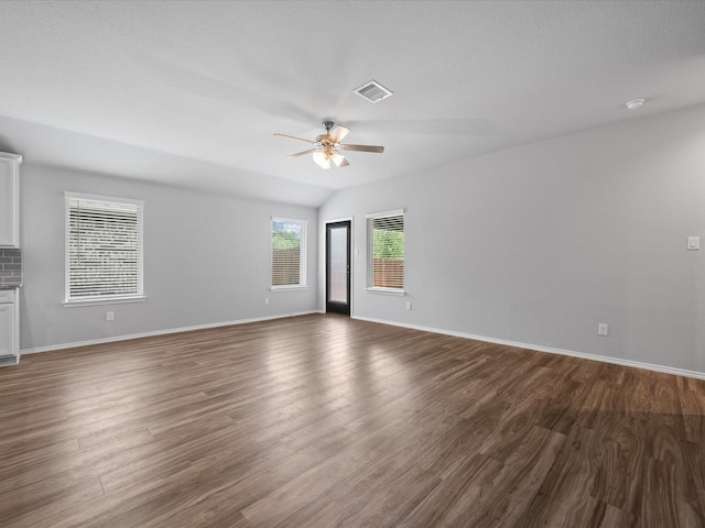 2231 Silver Dove Ln, Conroe, TX 77301 - photo 12