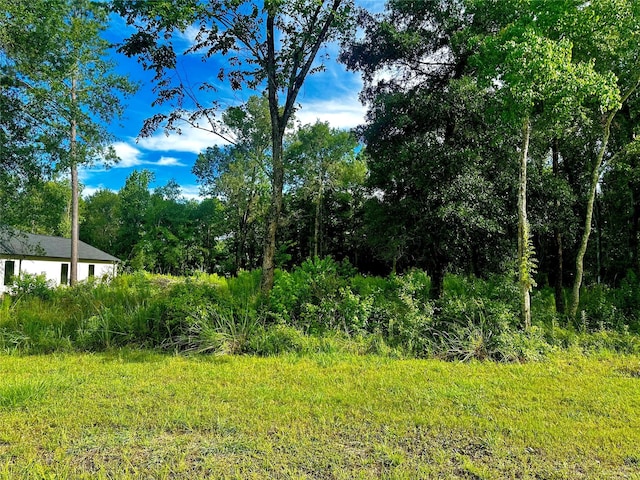 608 Rd 6609, Dayton, TX 77535