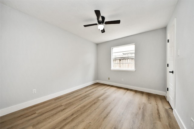 10415 Towne Oak Ln, Sugar Land, TX 77498 - unfurnished room featuring wood finished floors and ceiling fan