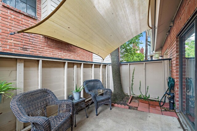 2211 S Kirkwood Rd Unit 23, Houston, TX 77077 - view of patio / terrace