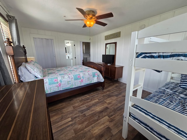 714 Caisson St, Surfside Beach, TX 77541 - bedroom with wood finished floors and ceiling fan