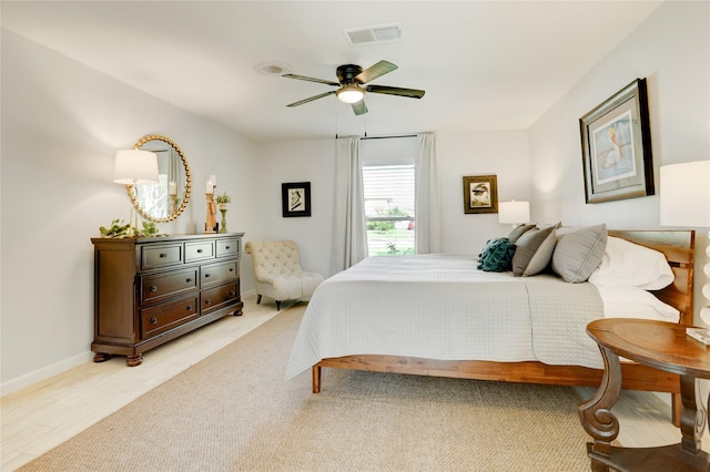 2510 Trailside Ct, Sugar Land, TX 77479 - bedroom featuring baseboards and a ceiling fan