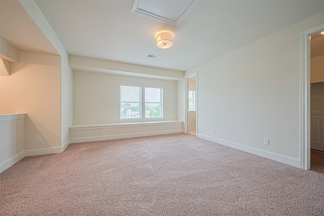 1035 E 28th St, Houston, TX 77009 - unfurnished room featuring carpet flooring and baseboards