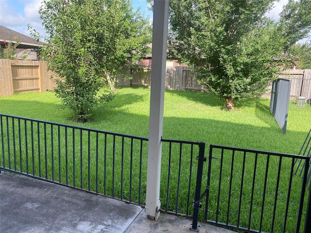 8615 Debbie Terrace Dr, Cypress, TX 77433 - view of fenced backyard