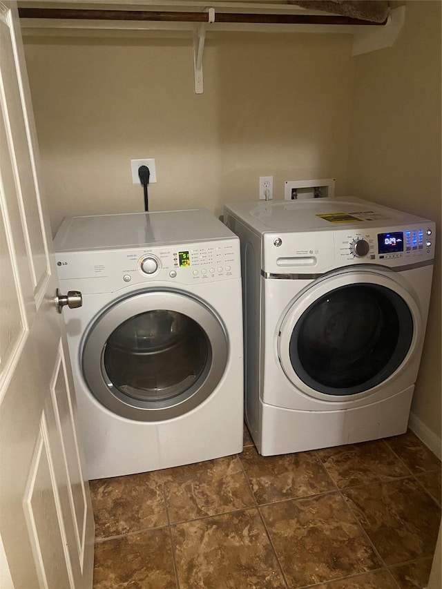 8615 Debbie Terrace Dr, Cypress, TX 77433 - laundry room with washer and dryer