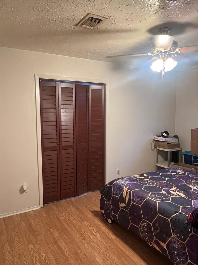 9734 Oakmont Dr, La Porte, TX 77571 - photo 24
